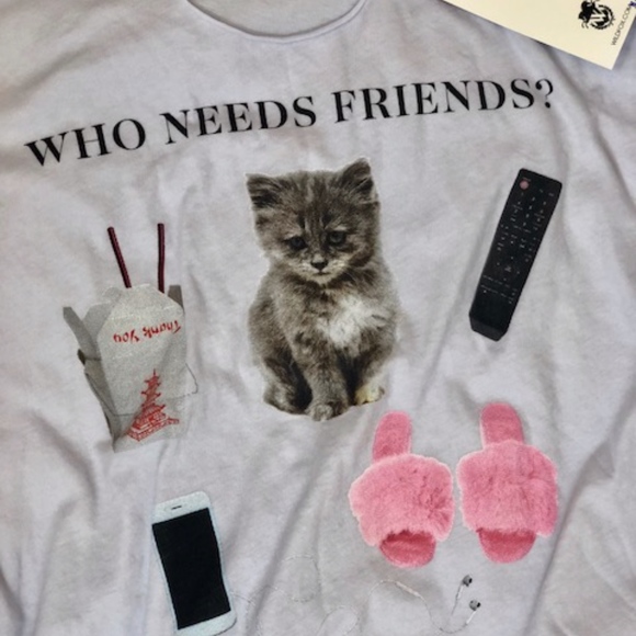 NWT Wildfox “Who Needs Friends” Top - Picture 4 of 6